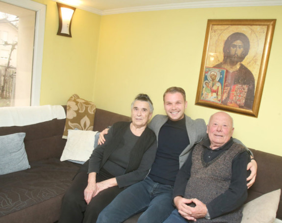 Draško Stanivuković (27) je sve, samo ne običan besposleni balkanski mladić