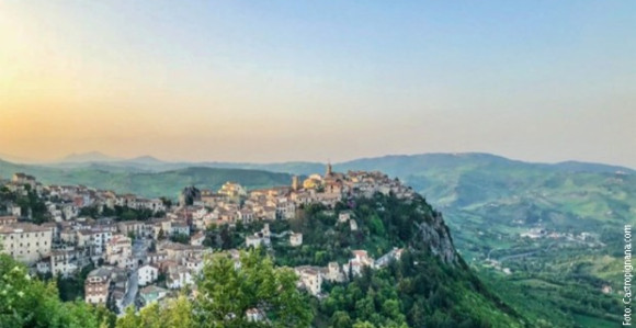 Još jedno živopisno selo u Italiji nudi kuće za 1 evro!