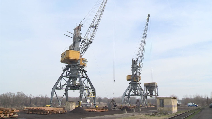 "Luka Brčko" uskoro dobija kran