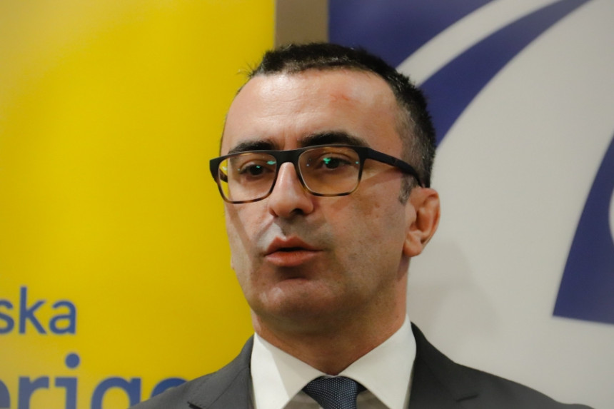 Nema borbe protiv korupcije, srž problema pravosuđe