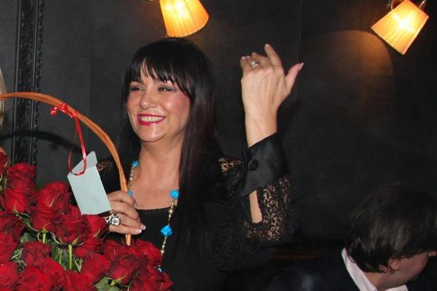 Njoj je Bajaga dvije pjesme posvetio a priznala je ...