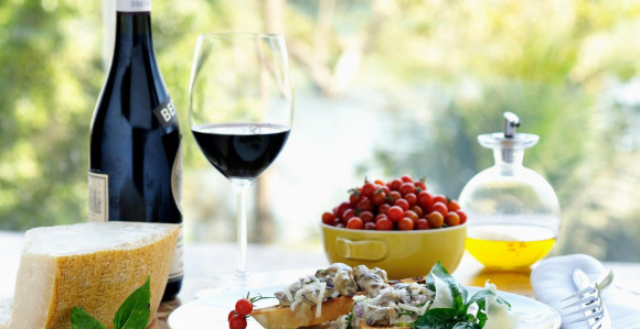 Živite život uz više ribe, voća i povrća i malo vina