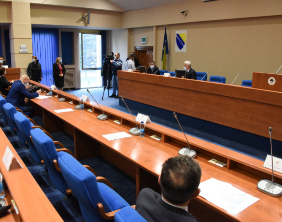 Posebna sjednica NSRS o Budžetu 16. decembra