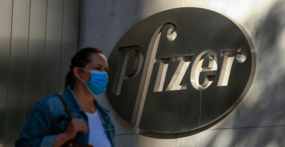 Koliko će zaraditi farmaceutski divovi od vakcina?