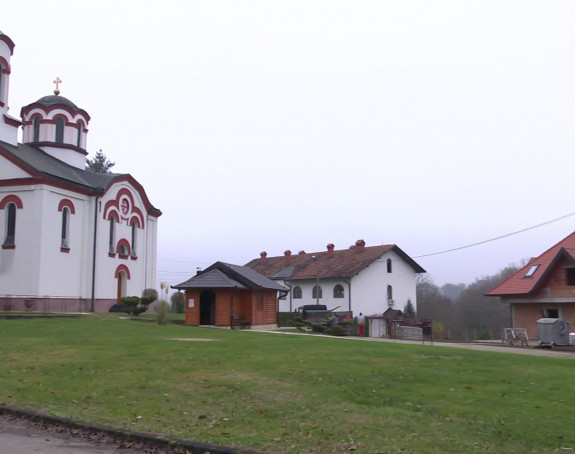 Potrebna pomoć za izgradnju konaka u manastiru u Dragaljevcu