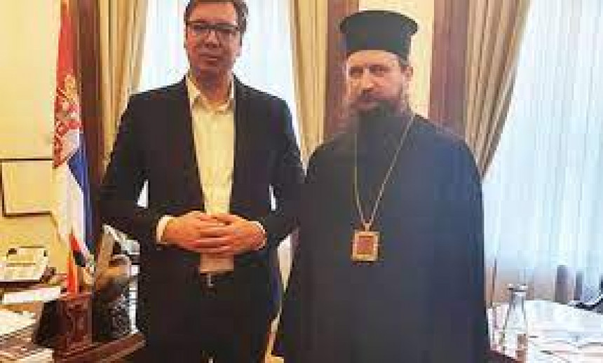 Episkop Sergije: Raspinjanje Aleksandra Vučića
