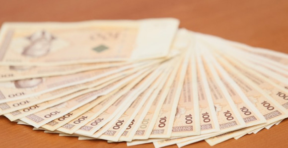 Najviša mjesečna plata u Srpskoj iznosi 33.525 KM