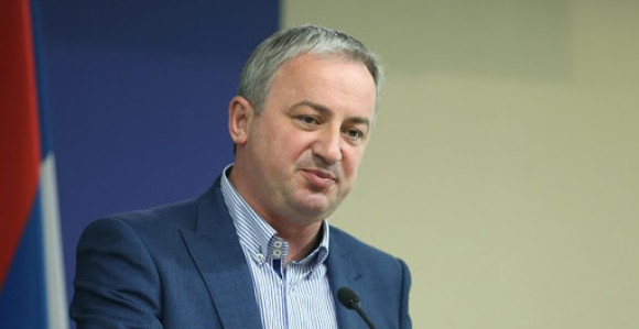 Priče o ustavnim promjenama su izlizani izgovori