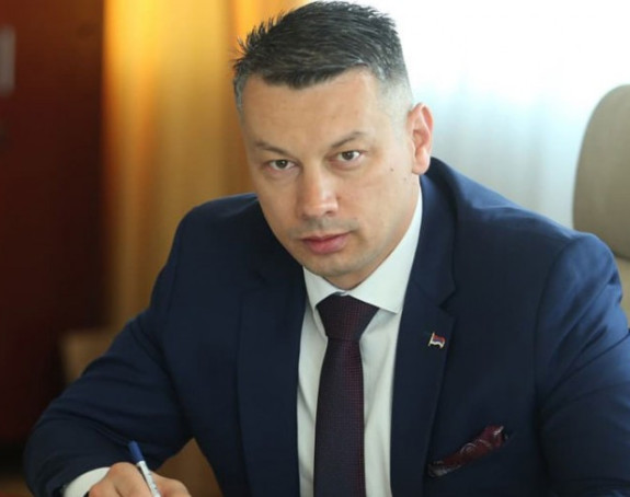 "Niste dorasli funkcijama koje obavljate u BiH"