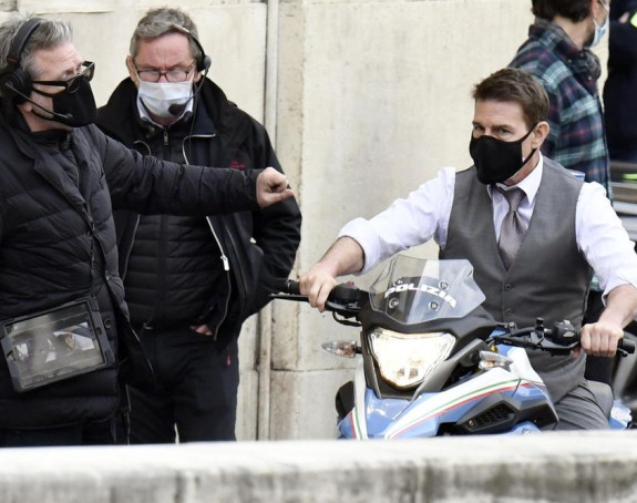 Tom Kruz pobesneo na snimnju filma: Viče i psuje kolege i preti otkazima!