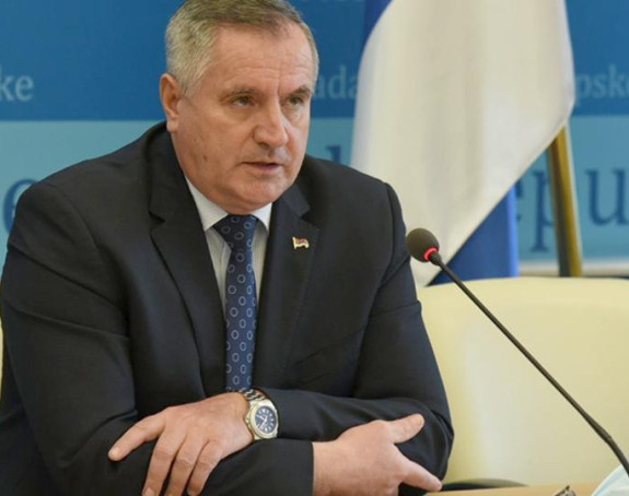 Tražimo rješenje za novi kredit sa MMF-om