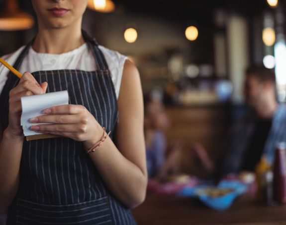 Na račun od 206 dolara ostavili bakšiš konobarici 5.000!