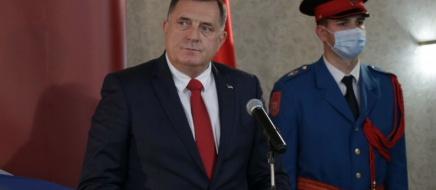 Dodik treba da sam ode i da tako spasi Republiku Srpsku!