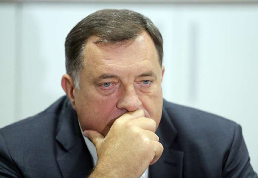 Milorad Dodik primljen u UKC, osjeća se dobro