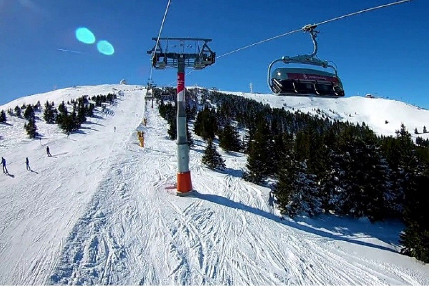 Само Швајцарска не одустаје од отварања скијалишта