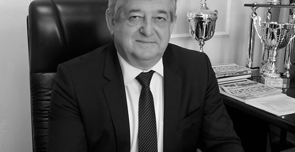 Sutra komemoracija i sahrana Miće Mićića
