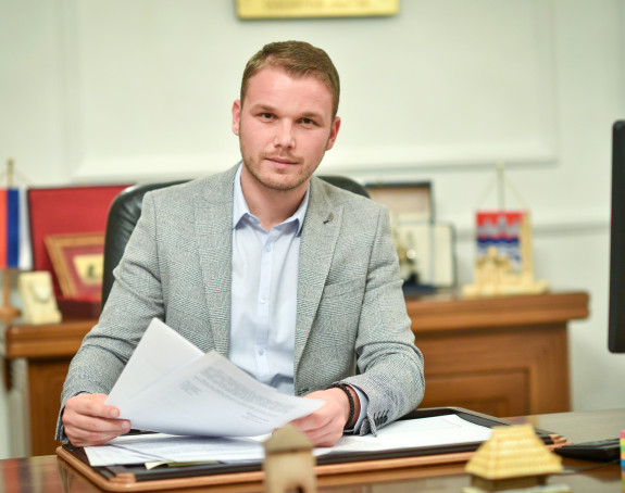 Gradonačelnik donio novu odluku, diplome na uvid