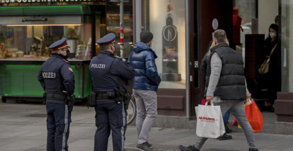 Austrija se u ponoć "zaključala" treći put
