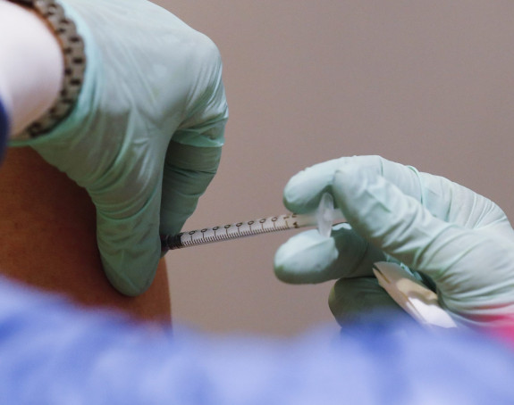 Њемачка: Грешком добили петоструку дозу вакцине