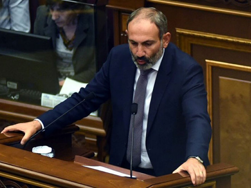 Опозиција тражи оставку Николе Пашињана