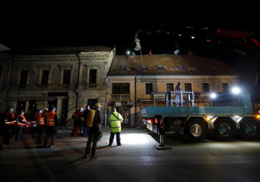 S kim ću sada da plešem - bolno je pitanje majke