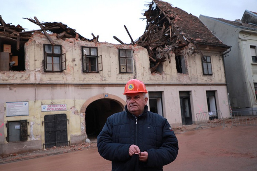 Градоначелник: Враћам држави помоћ Петрињи