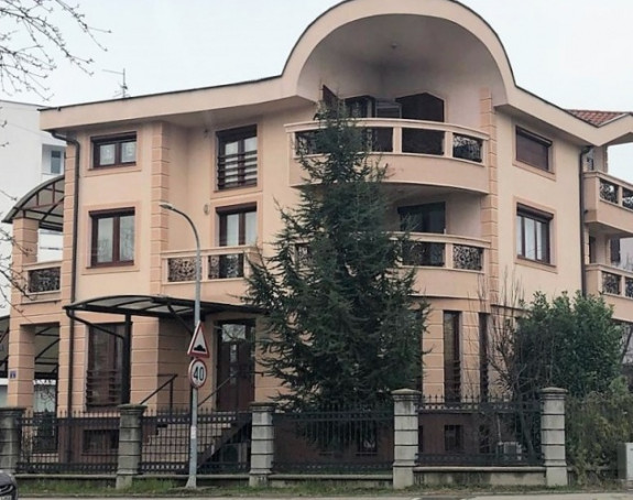 Vlast svesrdno nagrađuje sutkinju Ustavnog suda RS