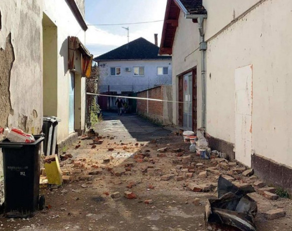Земљотрес поново оштетио зграду општине Костајница