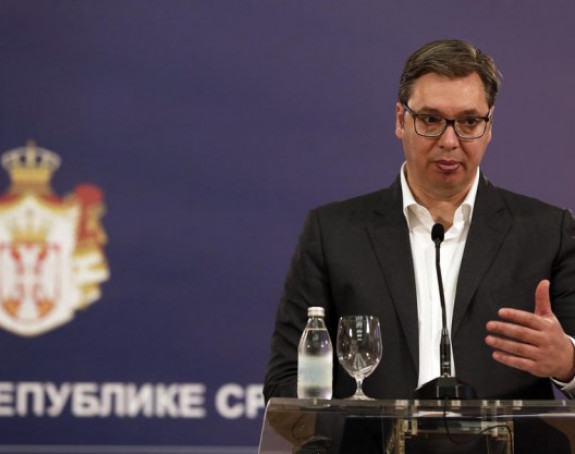 Vučić uputio čestitku: Živjela Srpska! Živjela Srbija!