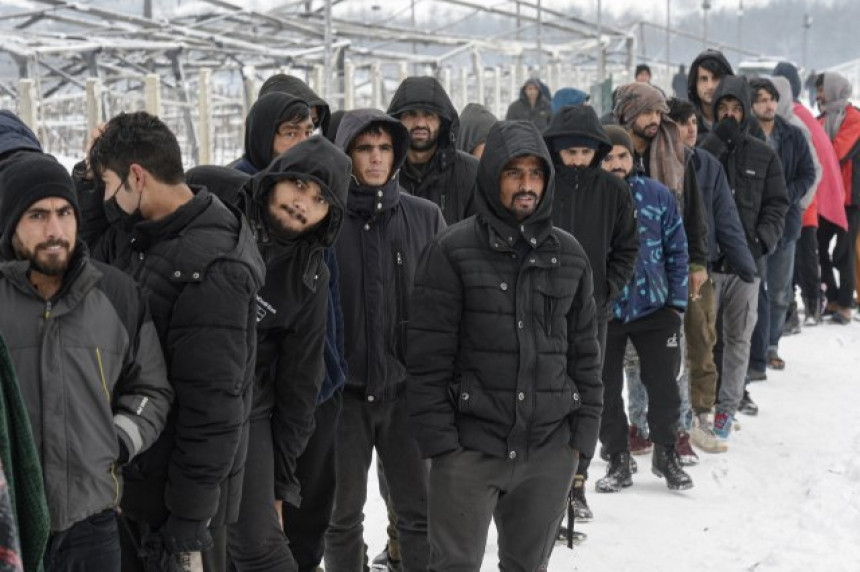 Фронтекс под лупом: Шта су радили са мигрантима?
