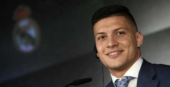 Zvanično: Jović se vraća u Ajntraht