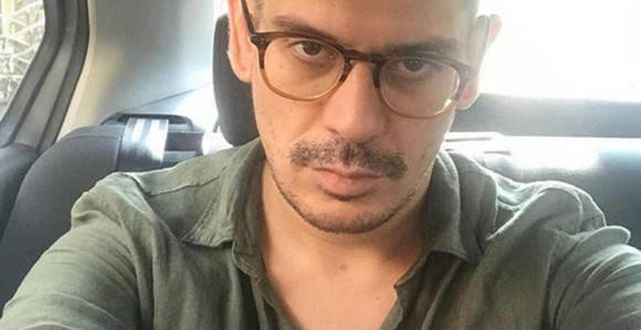 Sin Marine Tucaković kao mali mokrio Harisu Džinoviću u viski!