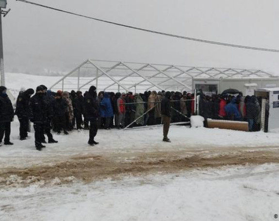 Migrantska kriza u BiH ugrožava bezvizni režim?