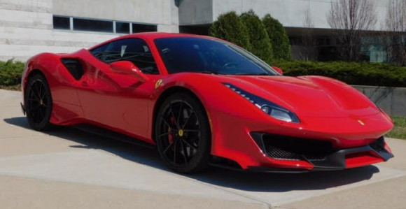 Lani u BiH uvezen Ferari od 600 hiljada maraka