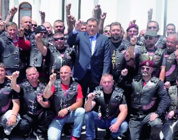 Dodik se obratio videom porukom "Noćnim vukovima"