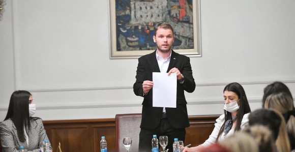 Pomoć opštinama pogođenim zemljotresom