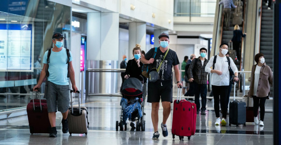 Nova pravila za putovanja zbog novog soja virusa