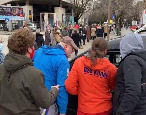 Neredi u Mostaru na protestima medicinara