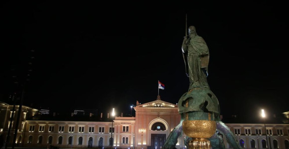 Vučić svečano otkrio spomenik Stefanu Nemanji