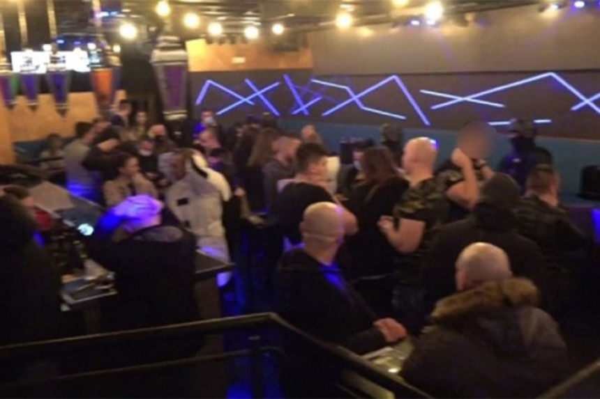 Racija u klubu: 33 osobe bez maske, uhapšen vlasnik