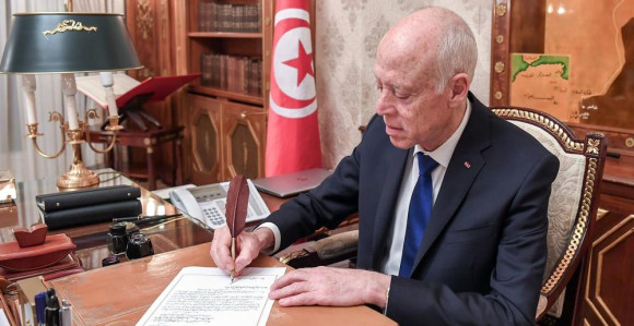 Tunis: Predsjednik otvorio pismo, imao tegobe