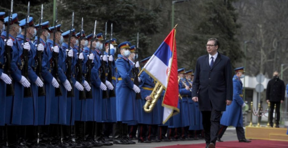 Vučić: Srbija će kupiti još snažnije dronove