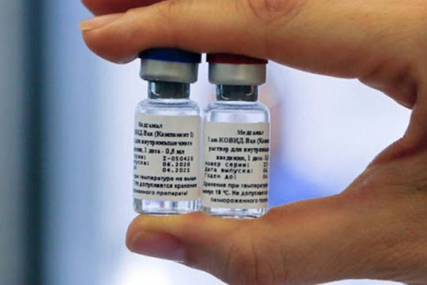 Ukrajina rekla NE ruskoj vakcini protiv korone