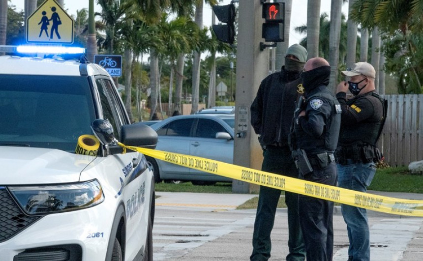 Флорида: Убијена два агента ФБИ, три рањена