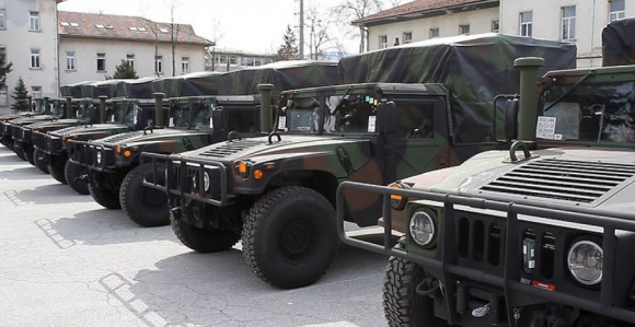 Prodaju krševe u OS BiH, nabavka novih vozila kasni