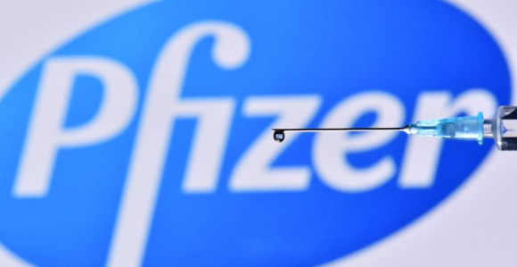 Fajzer od vakcina zarađuje milijarde dolara