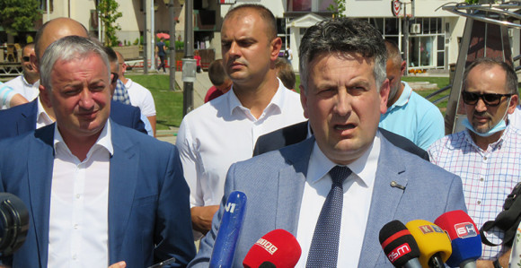 Borenović pozdravio odluku Vukovića da podnese ostavku