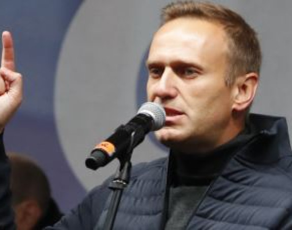 Ruski opozicionar Navalni osuđen na tri i po godine zatvora