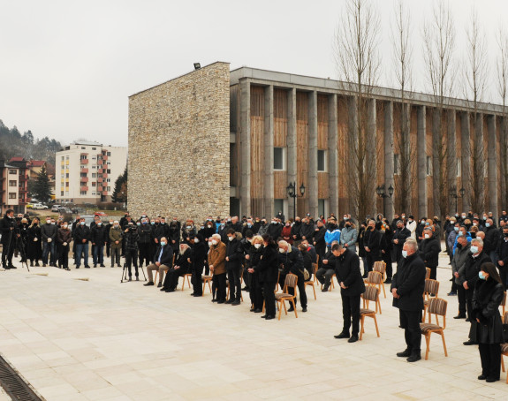 Aleksandar Fulurija sahranjen na gradskom groblju