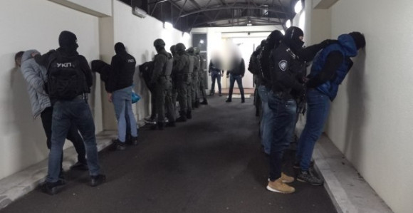 22 vozila sprovela Velju Nevolju na saslušanje
